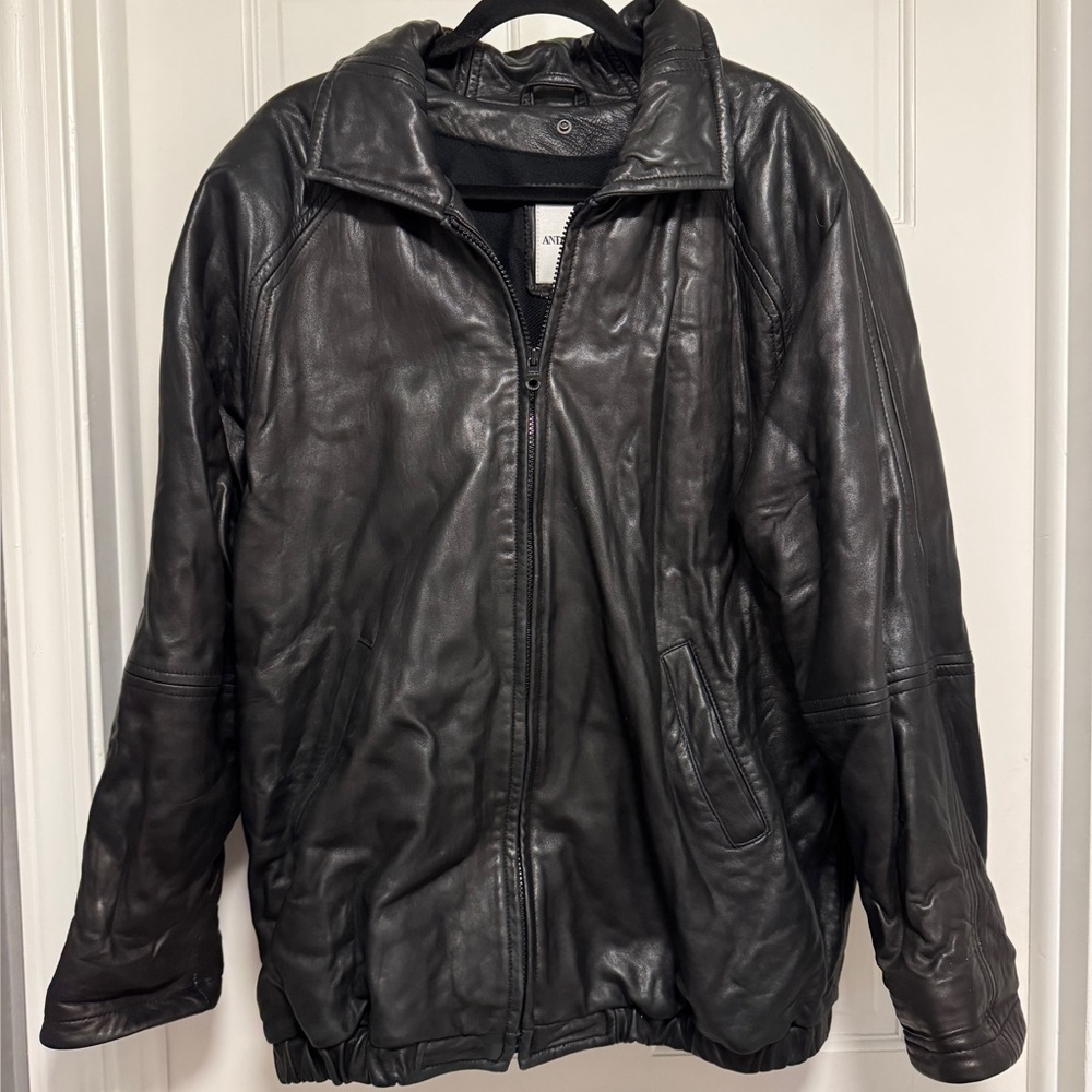 Andrew Marc Leather Jacket Size M